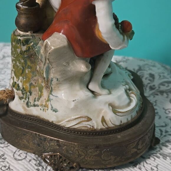 Antique Victorian Porcelain Lamp Courting Couple Sheep Grapes Boudoir Brass - Picture 10 of 11